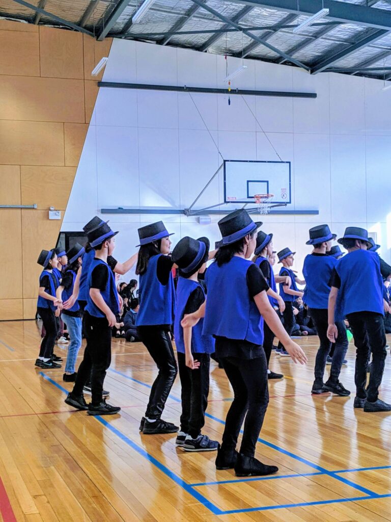KINECT dance program school performance